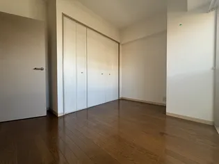 ワインウェル【502号室】の内装