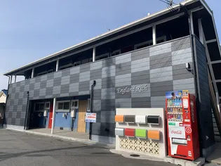 イングランドリッチ【201号室】の外観