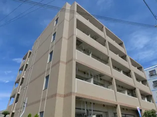 クリーモア クラの画像