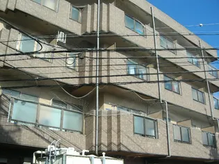 レーク魚住【4階】の外観