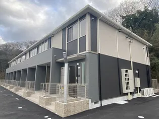 アヴェルラ【1階】の外観