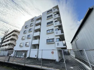 アーヴェイン西明石【403号室】の外観