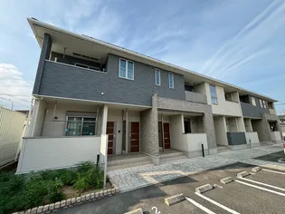 ピアチェーレIIIの画像