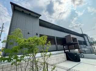 グランドレイク東条【1階】の外観