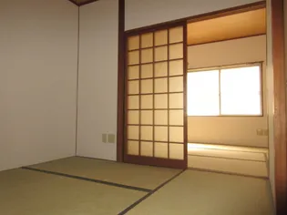 白楊荘【B15号室】の居間