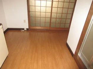 白楊荘【B15号室】の内装