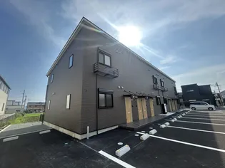 トラミッドヴィラ花田の画像