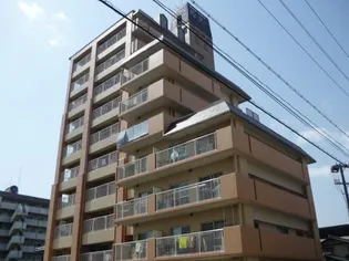 ロイヤルコーポ姫路【4階】の外観