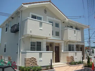 アドラブール ラシュレの画像