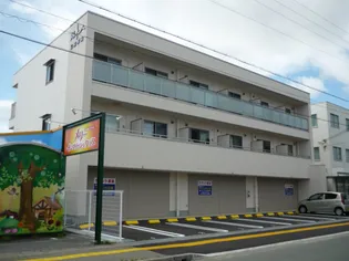 ジュネス宝殿駅前の画像