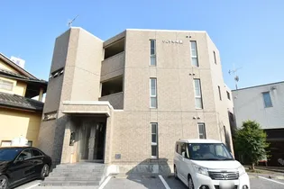 ヴィラ中今泉【202号室】の外観