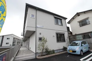 シャーメゾンあきの画像