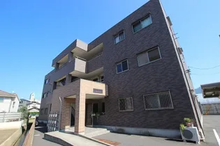 フォブール川内【1階】の外観