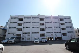 室積マンション【4階】の外観