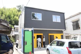 広島県広島市南区南大河町【テラスハウス】の外観