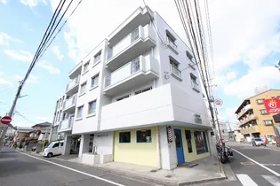 田岡マンションの画像