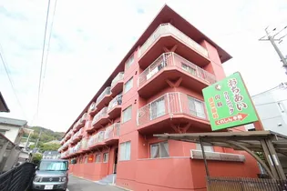 温品ビルの画像