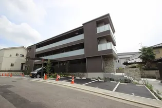 シャルム府中【2階】の外観