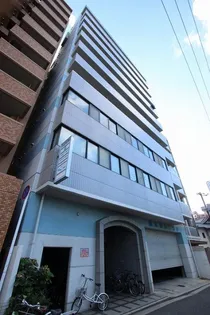 ロイヤル比治山の外観