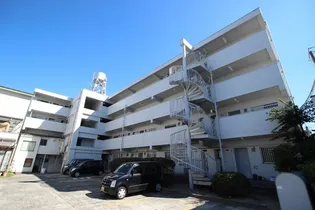 西興ビルの外観