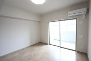 DERGLANZ Y2【2階】の居間