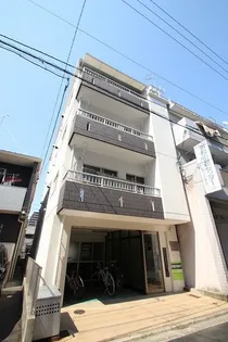 平岡ファミリービル十日市の画像