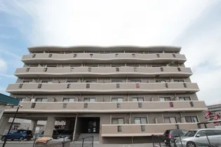 リスティア中筋【2階】の外観