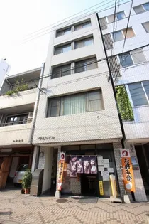 MAビルの外観
