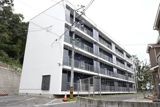 フォレストサイド戸坂【4階】の外観