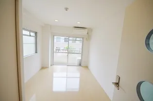 第二光和ビル【3階】の居間