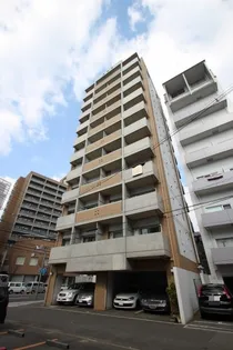 パティオ東荒神の外観