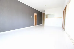 スカイビュー高須台【3階】の居間