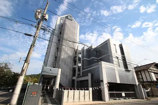 広島県広島市中区白島九軒町【アパート】の外観