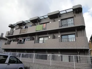 マリベール西原【1階】の外観