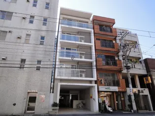 ルミノシティー【3階】の外観