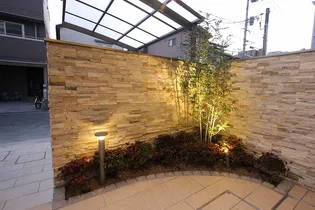 サリオス段原日出【2階】の外観