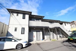 アヴァンティ東本浦の外観