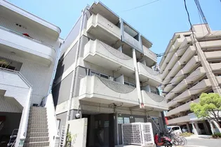 フェリエ東雲の外観