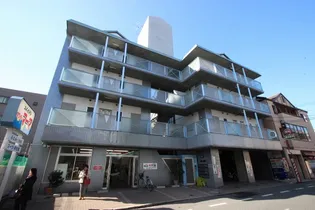 コートドール3【2階】の外観