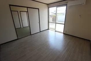 洋光シャインハウスA棟【1階】の居間