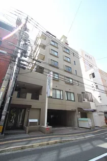 ラシェール51の画像