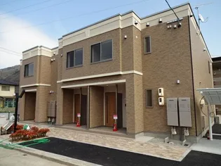 アンフルール【1階】の外観