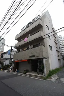 クレセント小町【3階】の外観