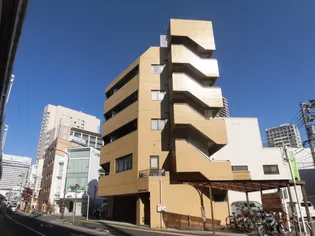 山崎マンションの外観