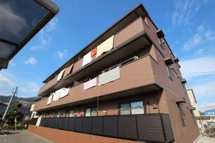 ルミエル【3階】の外観