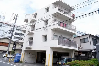 ペントハウス浜田【4階】の外観