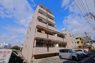 クレセントハウス【5階】の外観