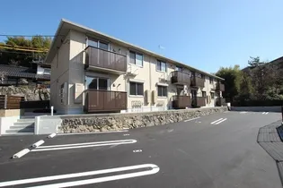 ファミールY【1階】の外観