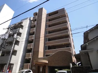 パレルミエールの外観