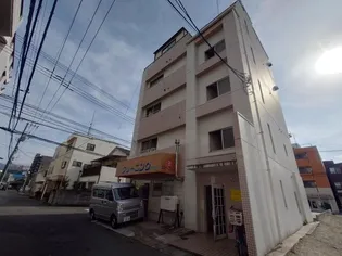 幹ビルの画像